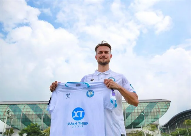 Điền thông tin vào biểu mẫu đăng ký 8kbe